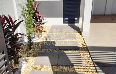 Imagem 2: Sobrado com 3 dormitórios à venda,114.06 m , SANTO INÁCIO, CASCAVEL - PR