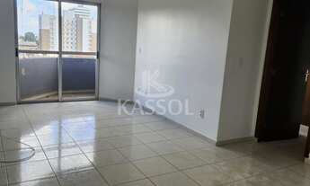 Imagem 7: Apartamento com 2 quartos 1 suíte 1 vaga de garagem cozinha com armários