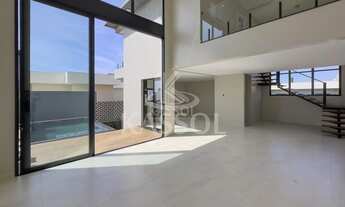 Imagem 6: Sobrado com 4 suites sala pé direito duplo cozinha gourmet piscina