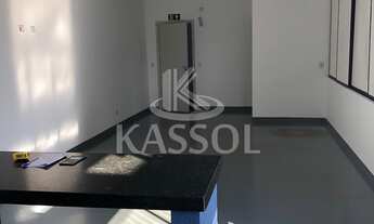 Imagem 3: SALA NO 2° ANDAR PARA LOCAÇÃO ANEXO AO POSTO FERLIN SALA CONTÉM BANHEIRO E 44M