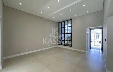 Imagem 5: Casa térrea no Tropical III com 3 suites piscina aquecida 4 vagas