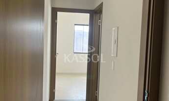 Imagem 5: CASA 01 suíte 01 quarto 01 banheiro social Sala de estar e cozinha integradas