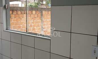 Imagem 3: Casa para locação no bairro Interlagos com 2 quartos e sobra de terreno