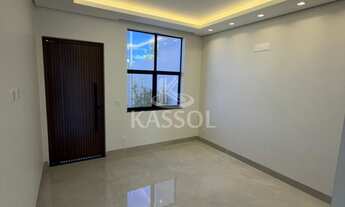 Imagem 7: Sobrado à venda, JD PARQUE VERDE, CASCAVEL - PR - 1 suíte com closet e 2 quartos