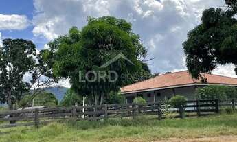 Imagem 4: Fazenda à venda a 160 km de Cuiabá, situada no município Cáceres - MT