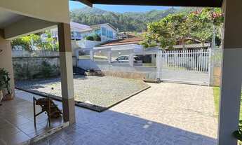 Imagem 3: Casa à venda, GRAVATÁ, PENHA - SC MOBILIADA E COM AMPLO TERRENO