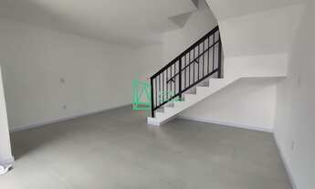 Imagem 3: Sobrado à venda, com 03 dormitórios, sendo 01 suíte, em GRAVATÁ, NAVEGANTES - SC