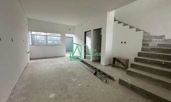 Imagem 3: Sobrado à venda, com 03 dormitórios, sendo 01 suíte, em GRAVATÁ, NAVEGANTES - SC