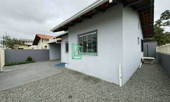 Imagem 2: Casa à venda, Gravatá, NAVEGANTES - SC-Casa averbada com 02 dormitórios , sala e cozinha c