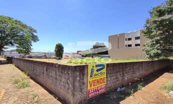 Imagem: TERRENO COM ÁREA DE 4.265,90M