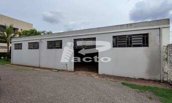 Imagem 1: BARRACÃO COM ÁREA DE 242M