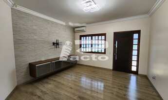 Imagem 4: CASA 2 QUARTOS E 1 SUÍTE