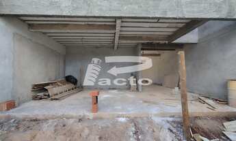 Imagem 4: SOBRADO 01 QUARTO E 02 SUITES E PISCINA