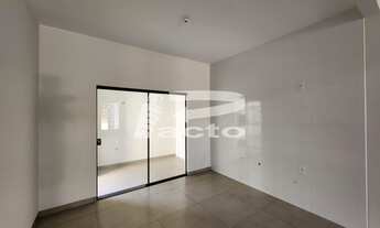 Imagem 4: CASA COM 02 QUARTOS E 01 SUITE