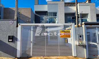 Imagem: SOBRADO COM 02 QUARTOS E 01 SUÍTE