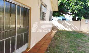 Imagem 2: CASA 02 QUARTOS Casa com venda por R$320.000