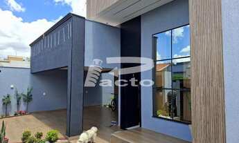 Imagem 3: CASA 02 QUARTOS E 01 SUITE