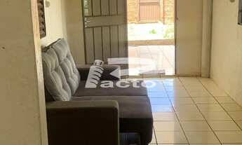 Imagem 5: CASA 02 QUARTOS Casa com 2 dormitórios