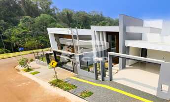 Imagem: CASA COM 3 SUITES E PISCINA