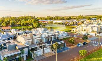 Imagem: SOBRADO COM 03 SUITES