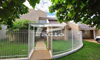 Imagem: SOBRADO 04 QUARTOS E 01 SUITE