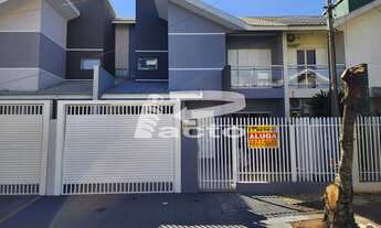 Imagem: SOBRADO COM 03 SUÍTES