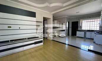 Imagem 3: CASA 02 QUARTOS E 01 SUITE