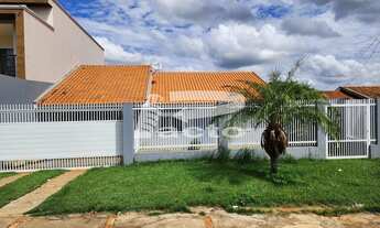 Imagem: CASA COM 02 QUARTOS E 01 SUITE