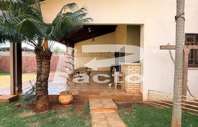 Imagem 4: CASA COM 02 QUARTOS E 01 SUITE