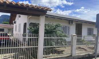 Imagem: CASA com 3 dormitórios sendo uma suíte