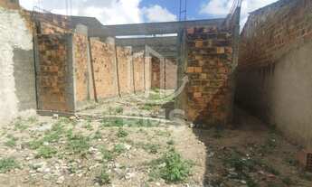 Imagem 4: Vendo lote com construção iniciada no lot Aphaville bairro Canafístula Arapiraca-aL