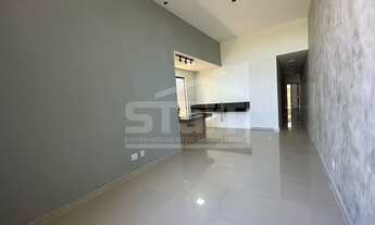 Imagem 4: Casa à Venda no Bairro Lundceia - Oportunidade Imperdível por R 689.000