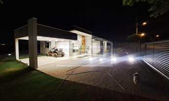 Imagem 3: Casa de Alto Padrão em Condomínio em Jaboticatubas por R 1.400.000,00