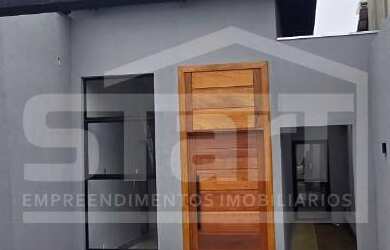 Imagem 2: Casa moderna à venda no Lundcea, perto da lagoa e centro comercial por R 980.000