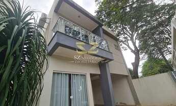 Imagem 2: SOBRADO À VENDA COM 01 SUÍTE NO JARDIM NAIPI, FOZ DO IGUAÇU - PR