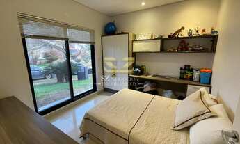 Imagem 5: LINDO SOBRADO COM 4 QUARTOS À VENDA COM 388 M NO CONDOMÍNIO SOLAR DAS PALMEIRAS