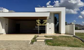 Imagem 2: CASA À VENDA COM 03 DORMITÓRIOS CONDOMÍNIO SAFIRA, FOZ DO IGUAÇU - PR