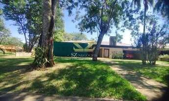 Imagem 1: CASA MOBILIADA À VENDA COM PSICINA E 04 DORMITÓRIOS, CONJUNTO B, FOZ DO IGUAÇU