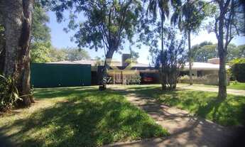 Imagem 2: CASA MOBILIADA À VENDA COM PSICINA E 04 DORMITÓRIOS, CONJUNTO B, FOZ DO IGUAÇU