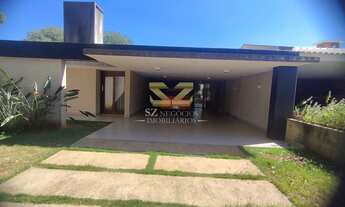 Imagem 4: CASA MOBILIADA À VENDA COM PSICINA E 04 DORMITÓRIOS, CONJUNTO B, FOZ DO IGUAÇU