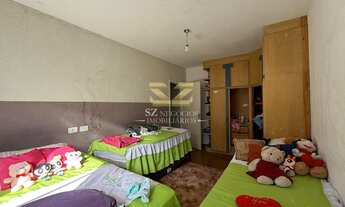 Imagem 6: CASA À VENDA COM 04 DORMITÓRIOS E PISCINA NO CENTRO DE FOZ DO IGUAÇU - PR