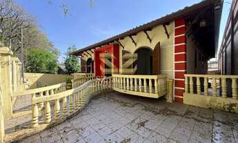 Imagem 3: SOBRADO COM 4 DORMITÓRIOS SENDO 1 SUÍTE À VENDA, CENTRO, FOZ DO IGUAÇU - PR