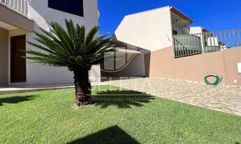 Imagem 3: AMPLO SOBRADO COM PISCINA E SOBRA DE TERRENO