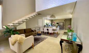 Imagem: Sobrado com 4 dormitórios em condomínio