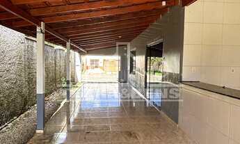 Imagem 5: CASA COM GARAGEM, COZINHA EXTERNA AMPLA, CENTRO, MACHADINHO D OESTE