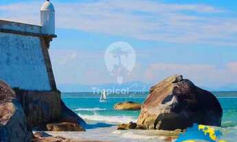 Imagem: Terreno à venda frente mar em Ilha do Mel
