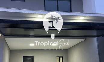 Imagem 3: SOBRADO FAIXA MAR À VENDA BALNEÁRIO LEBLON PONTAL DO PARANÁ PR