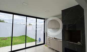 Imagem 6: Casa à venda no Condomínio Villa Margarezi espaço gourmet com churrasq. e quintal