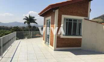 Imagem 7: Casa com 3 quartos, sendo uma suíte, 2 banheiros, ampla sala