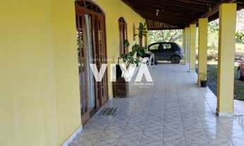 Imagem 5: Chácara com 2000 metros, casa com três dormitórios, duas salas, dois banheiros.